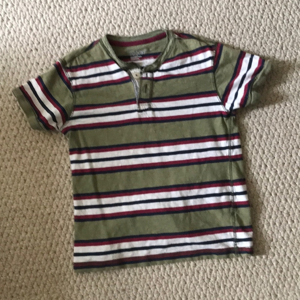 Old Navy button neck shirt